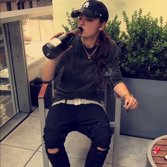 Meet your Posher, MG - Picture 4 of 4